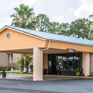 Quality - Stewart Area, Kitchenette - Pool - Guest Laundry Hinesville